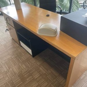 bàn giám đốc 1m8*70