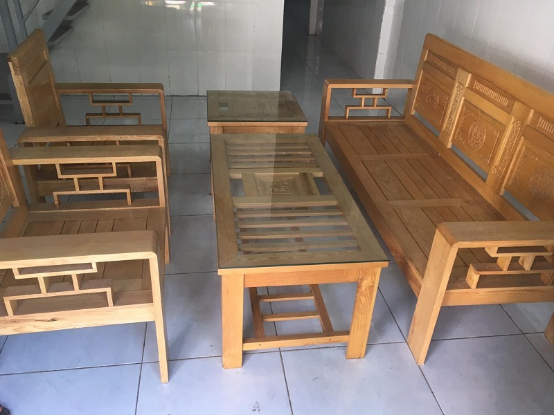 thu mua bàn ghế gỗ sồi giá cao