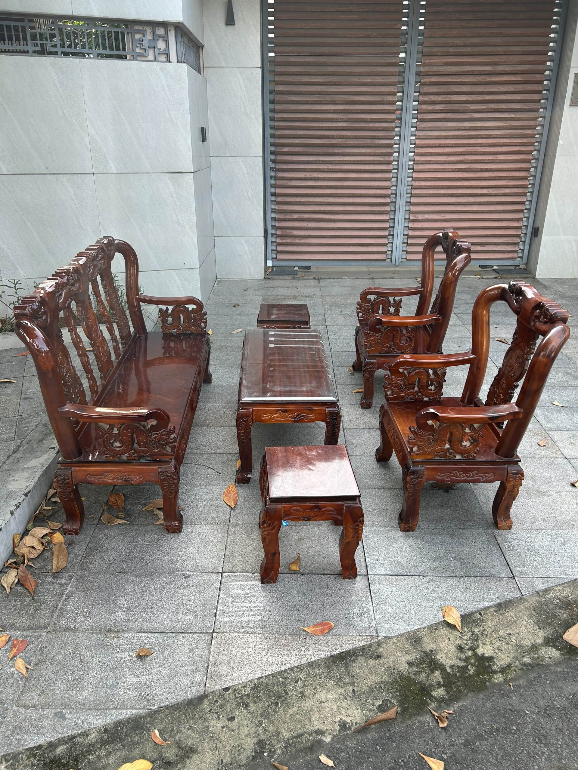 thu mua salon gỗ giá cao