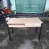 Bàn làm việc chân sắt 1m2 cũ có hộc