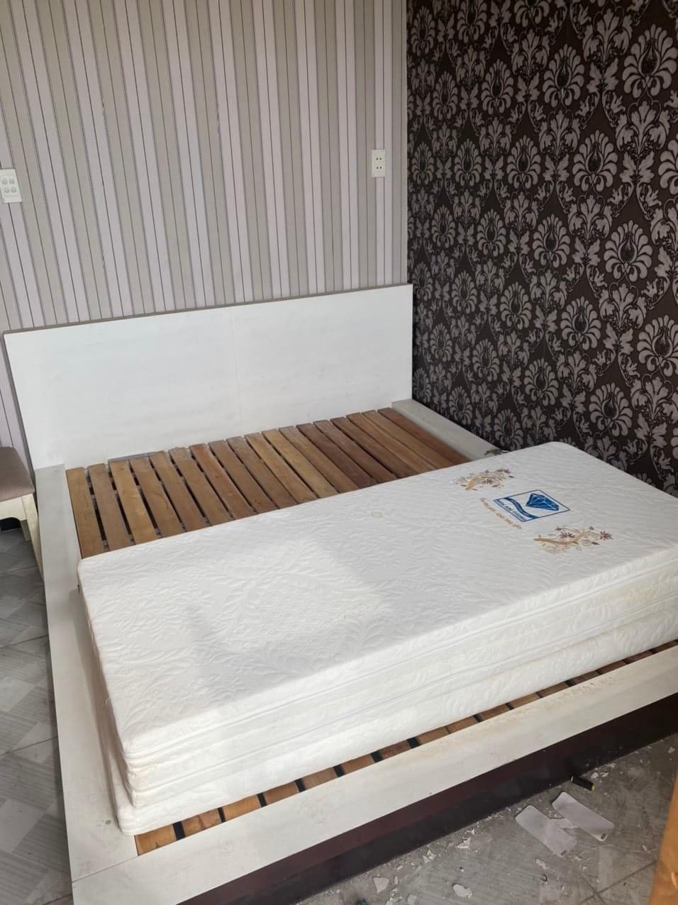 ecad01dd3063ec3db572