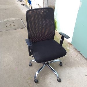Ghế xoay lưới cũ cao cấp màu đen