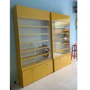 Tủ kính trưng bày mỹ phẩm giá rẻ