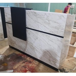Quầy lễ tân 1m6 đen vân đá thanh lý giá rẻ