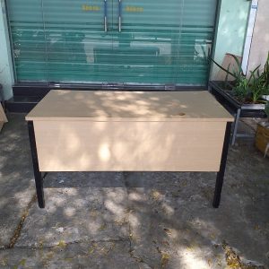 Bàn làm việc chân sắt 1m4 x 70cm cũ giá rẻ