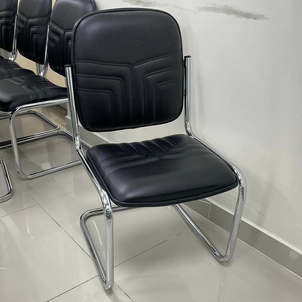 ghe quy chan inox khong tay boc da