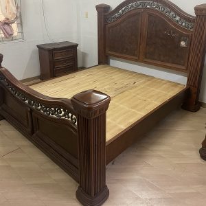 Giường Tân Cổ Điển