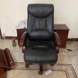 Ghế Giám Đốc Tay Gỗ