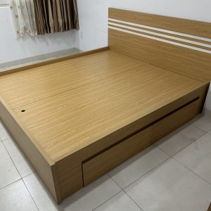 Giường Gỗ 1m8