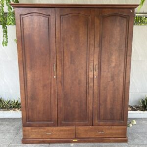 Tủ Quần Áo Gỗ Tự Nhiên