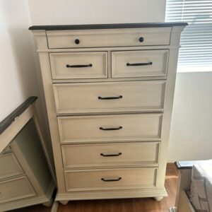 Tủ Quần Áo Nhập Khẩu