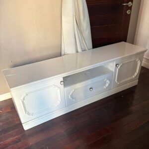 Kệ Tivi Nhập Khẩu 1m6