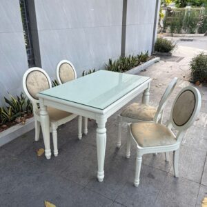 Bàn Ăn Tân Cổ Điển Nhập Khẩu