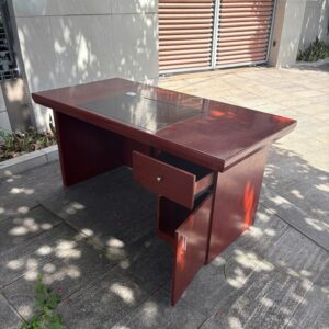 Bàn Giám Đốc 1M6