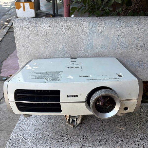 z6894526968753_685ff327853b3e2abca5a217e3e79d7e