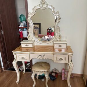 Bàn Trang Điểm Tân Cổ Điển