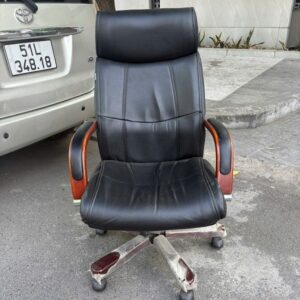 Ghế Giám Đốc Hoà Phát